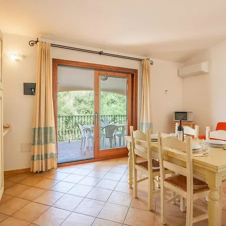 Apartmán The Fantastic Res Badus B4 1bedapt Sleep4 Seaview Badesi