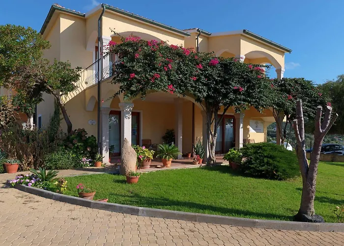 The Fantastic Res Badus B4 1bedapt Sleep4 Seaview * Badesi